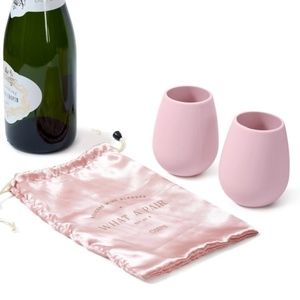 SET OF TWO SILICONE WINE GLASSES